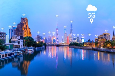 Perkembangan Teknologi Telekomunikasi di Indonesia: Dampaknya terhadap Gaya Hidup dan Ekonomi Digital